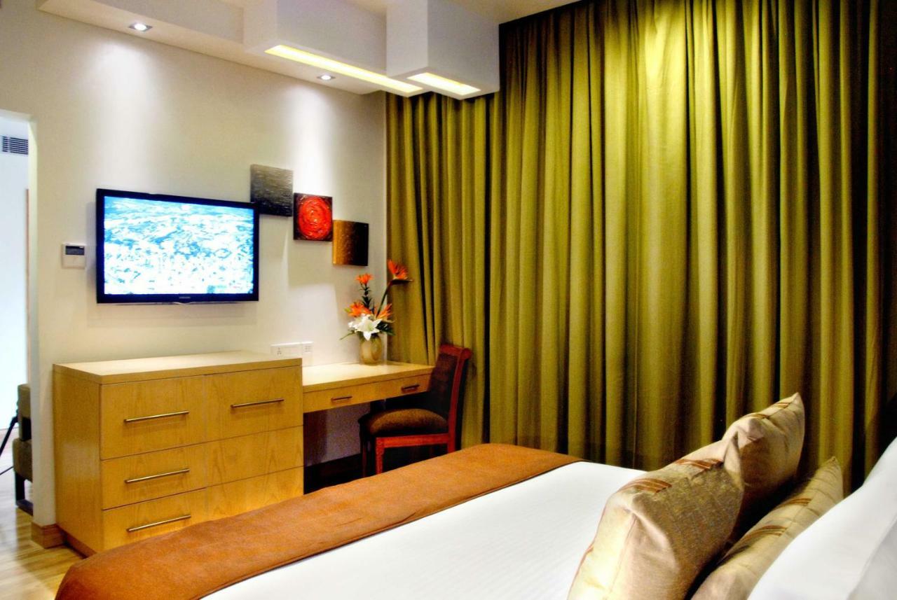 Hotel Jivitesh Delhi  Buitenkant foto