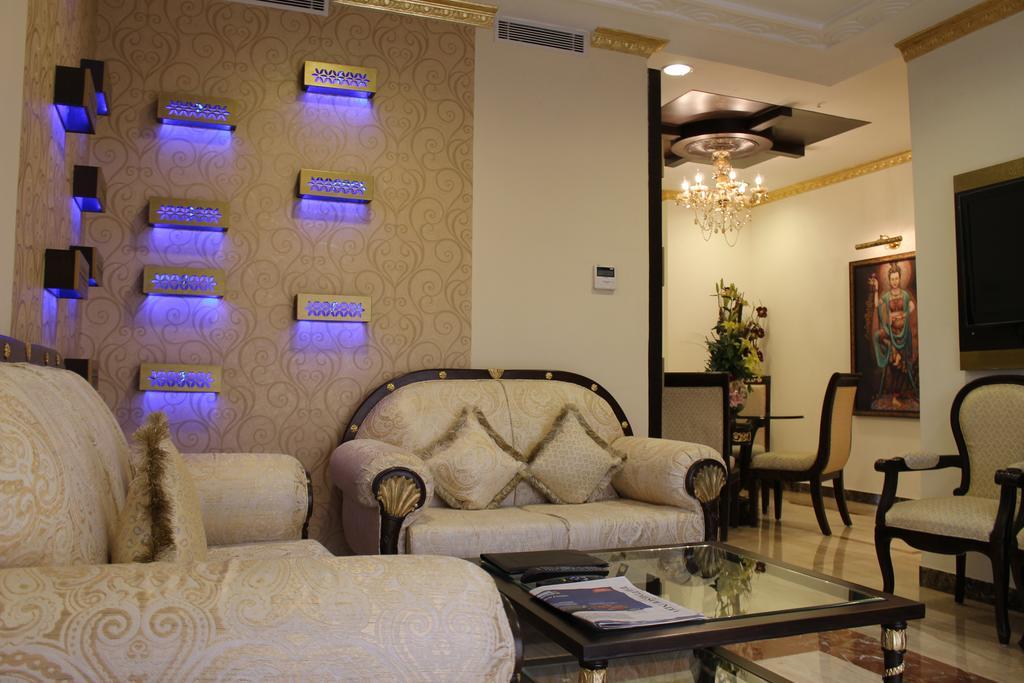 Hotel Jivitesh Delhi  Buitenkant foto
